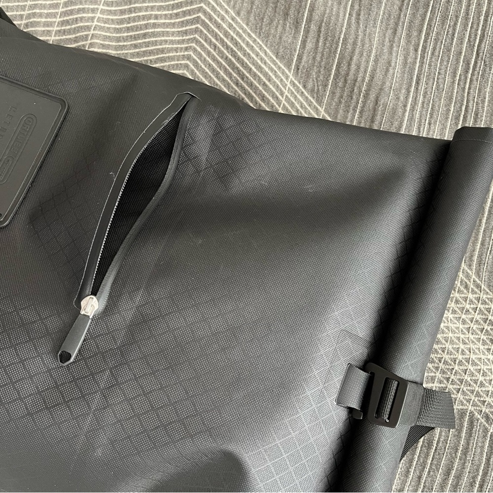 Ortlieb Metrosphere 21L daypack. 100%Waterproof! - Picture 3 of 6